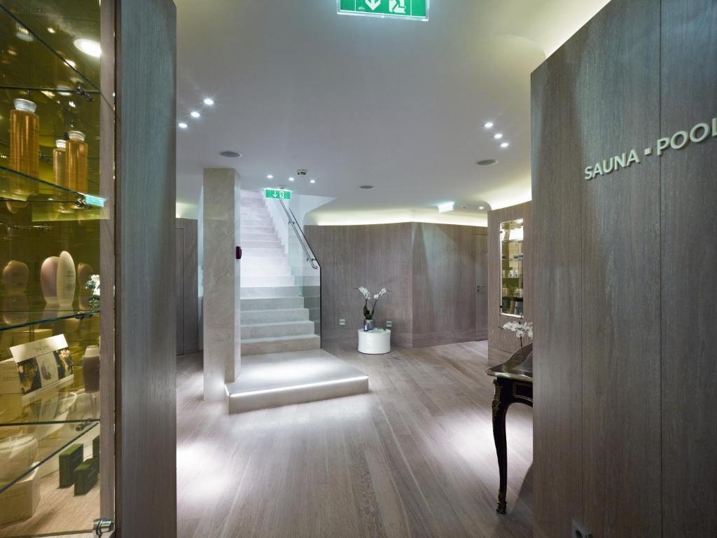 Sans Souci Hotel 5*