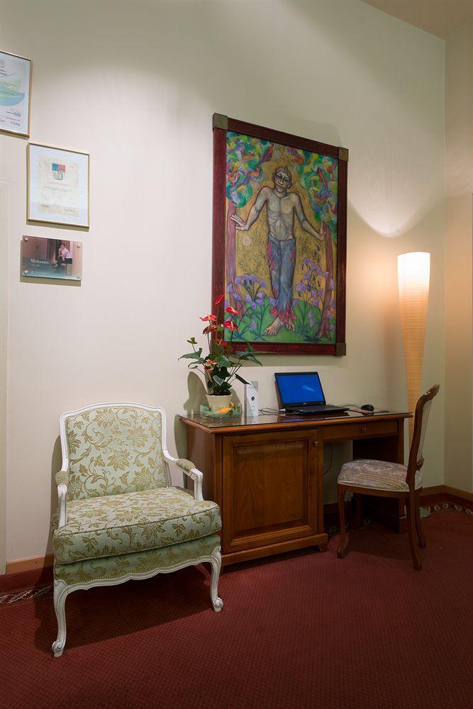Shs Papageno Hotel
