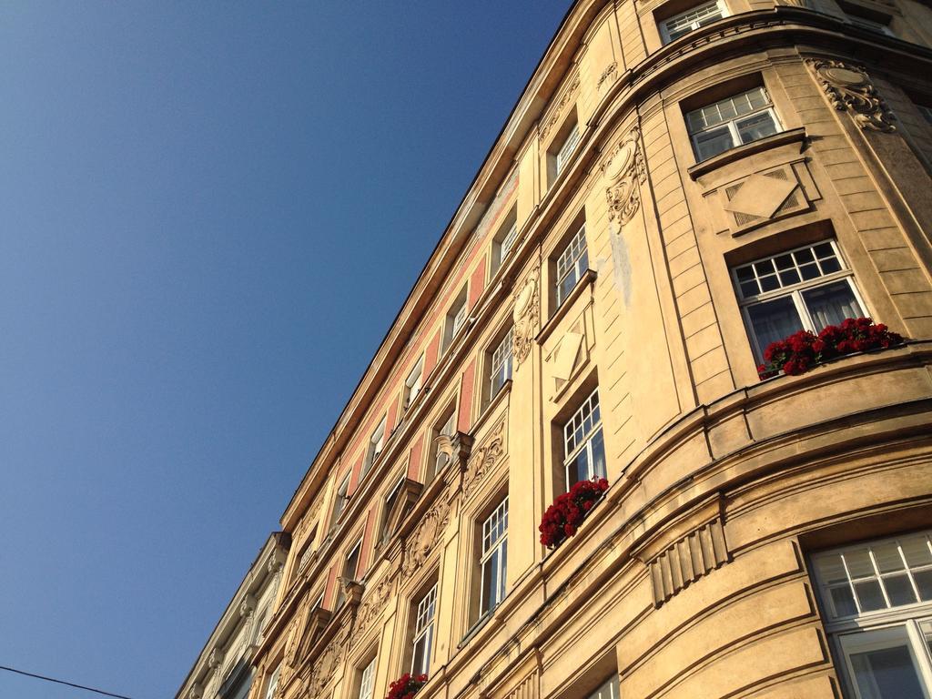 Big Vintage Style Flat Near Schonbrunn Apartment *