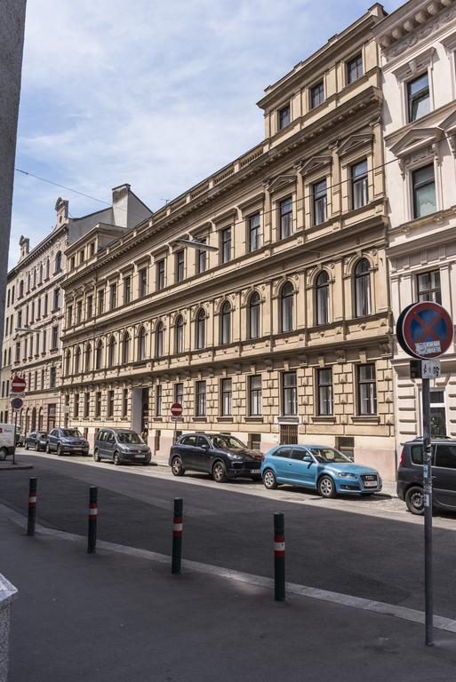 Apartment Executive Margareten By Welcome2vienna