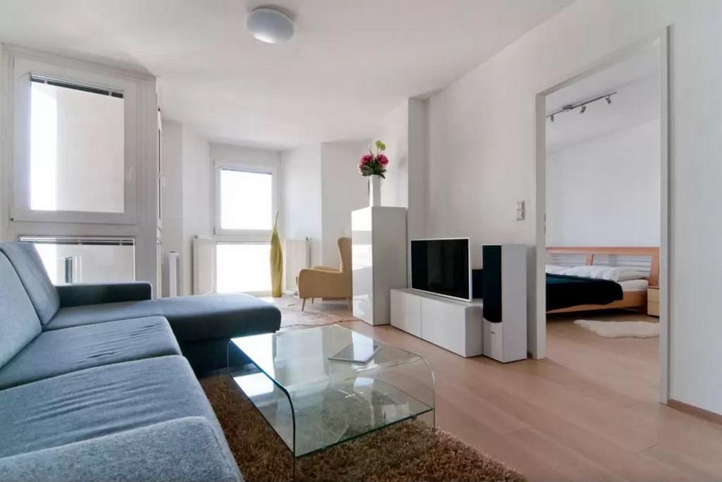 Cosy Apartment In Perfect Location *