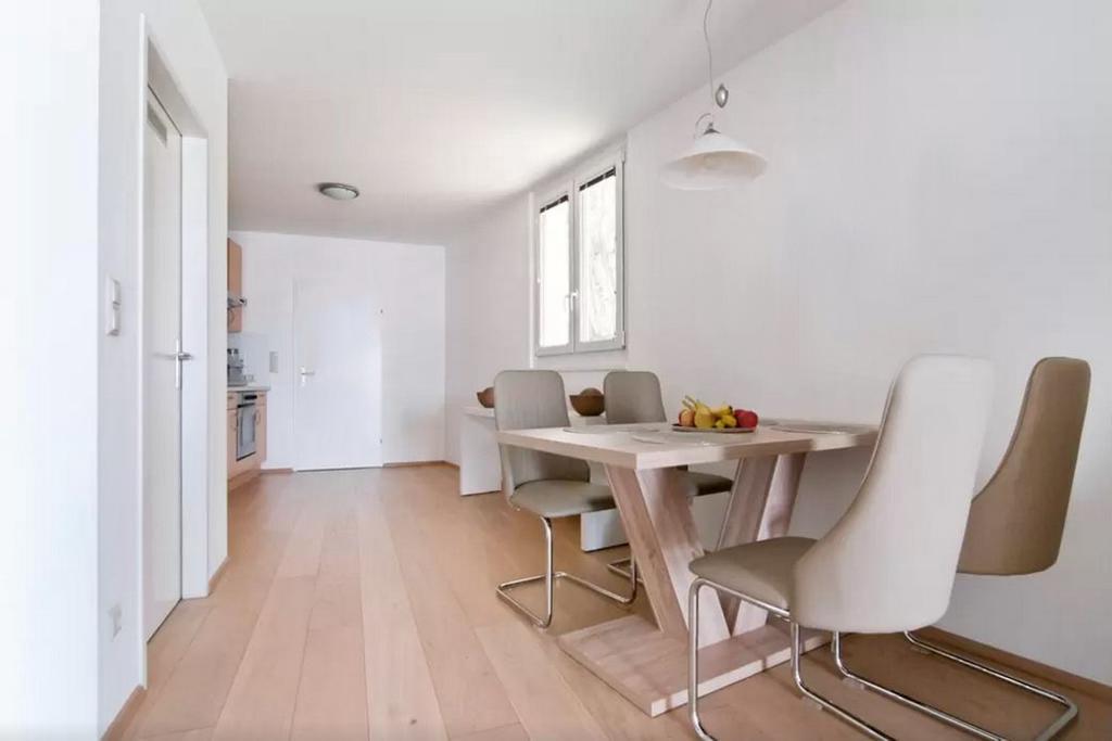 Apartment Cosy Apartment In Perfect Location