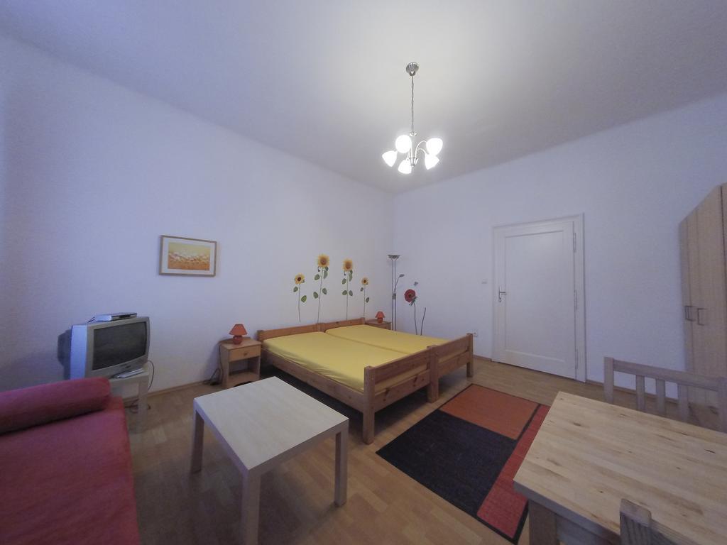 Bella Casa