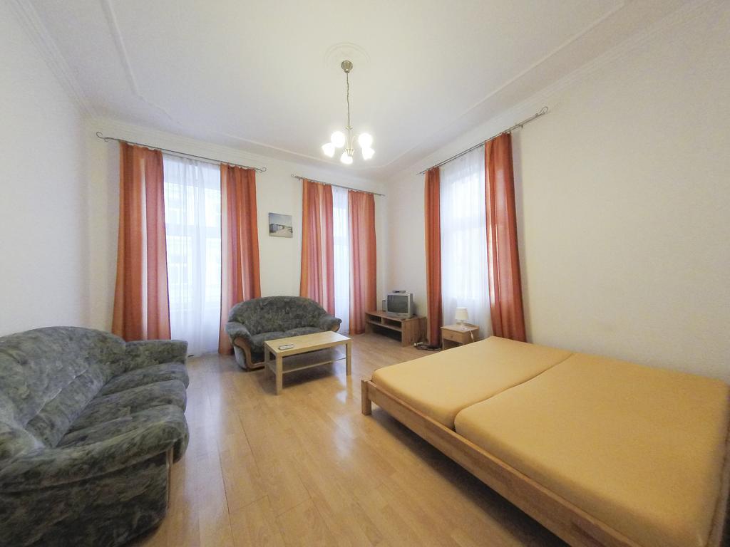 Bella Casa *