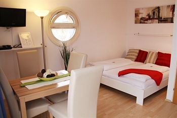 Apartmenthaus Hietzing I Contactless Check-in * Viena