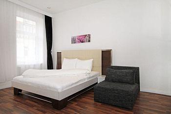 Aurellia Serviced Apartments Apartment