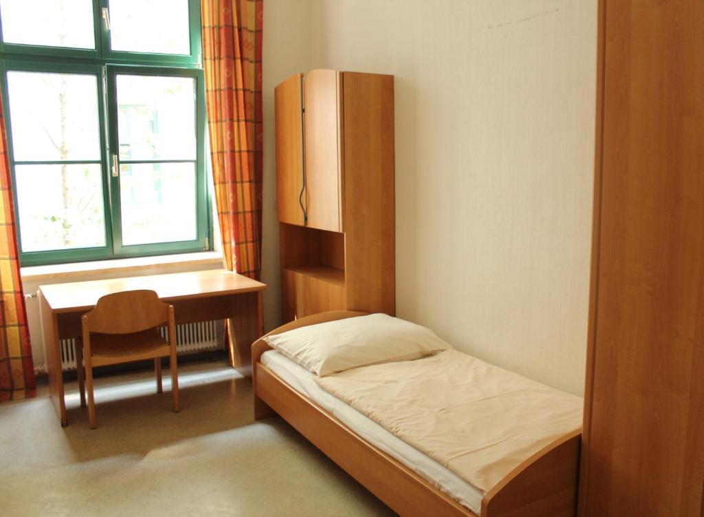 Hostel Porzellaneum Vienna