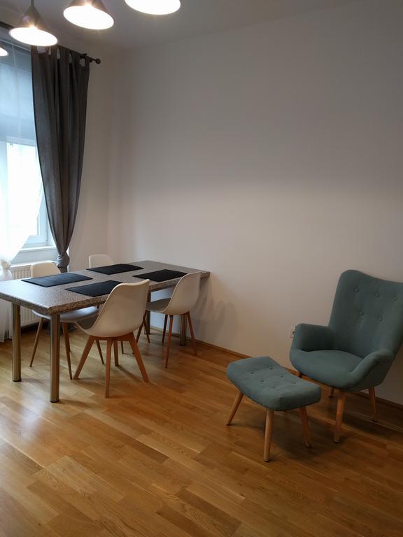 Design Place 1030 Apartamento *