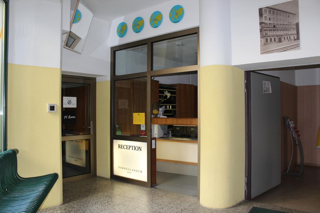 Porzellaneum Hostel