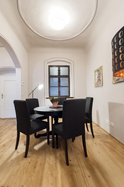 Apartment Stairway To Heaven By Welcome2vienna Vienna