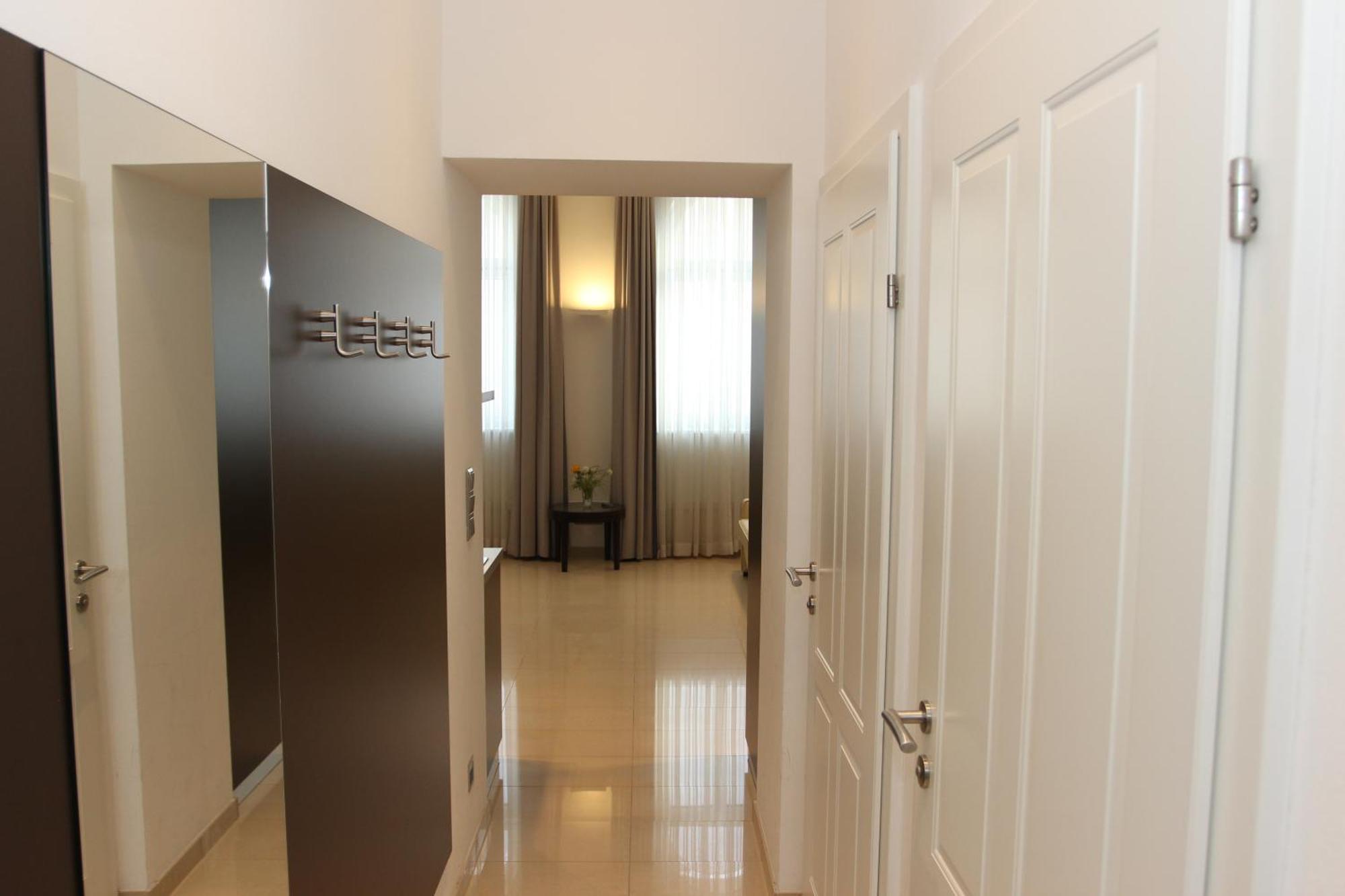Apartment Lifestyle