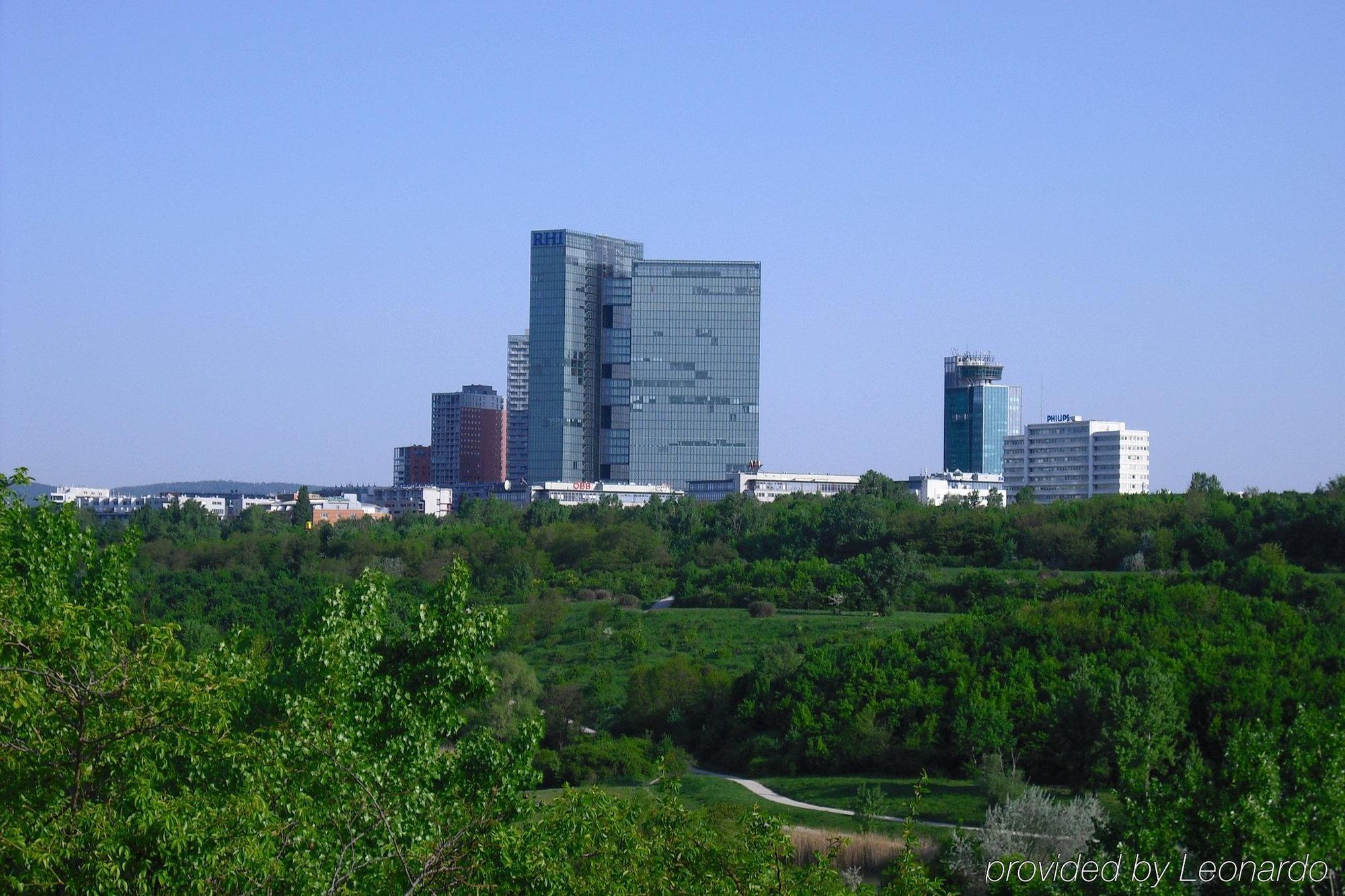 Hotel Hilton Garden South 4*
