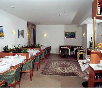 Schani Salon