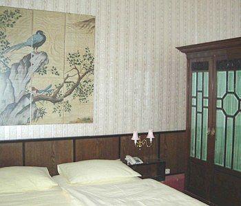 Urban Rathaus - Self Check-in Hotel 4*