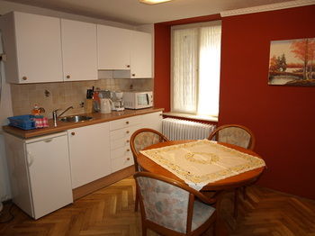 Liechtenstein Ii 2*
