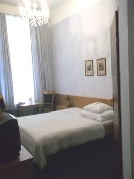 Lerner 3* Viena