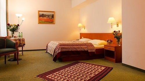 Schani Salon Hotel 4*