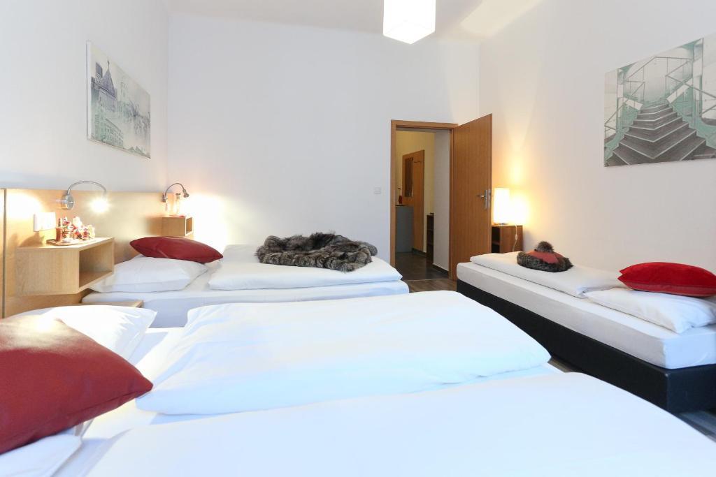 Apartment Margareten Long Vienna