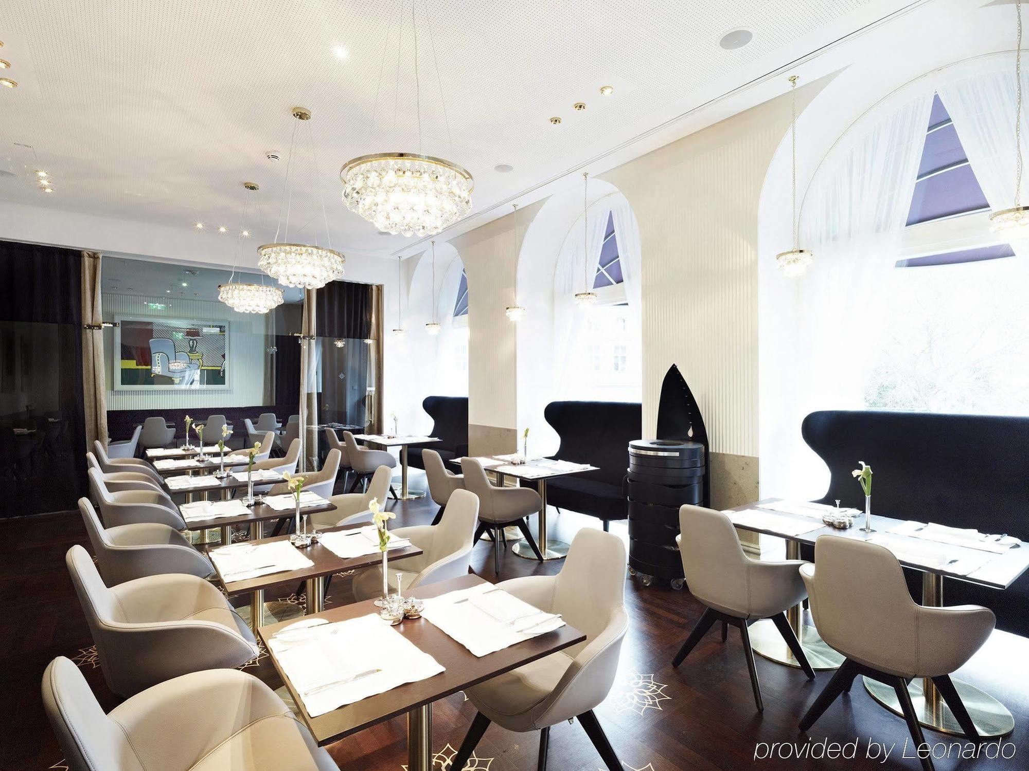 Sans Souci Hotel 5*