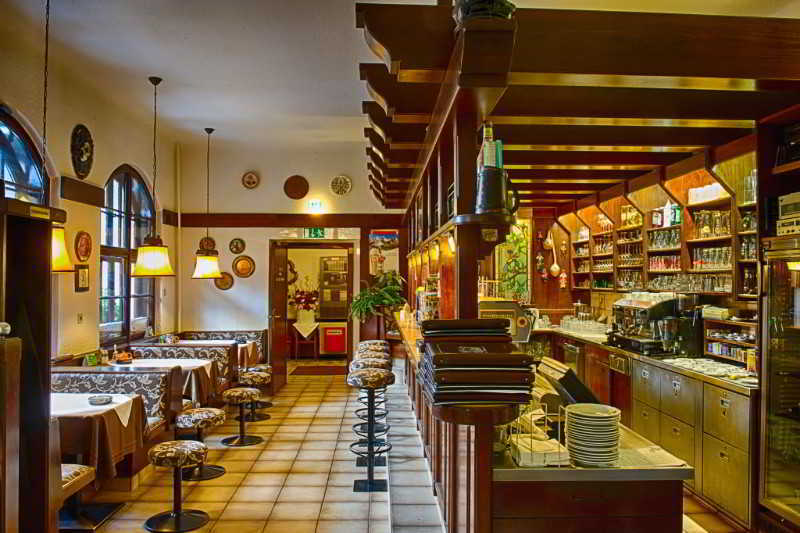 Hotel-restaurant-cafe Sophienalpe 3* Vienna