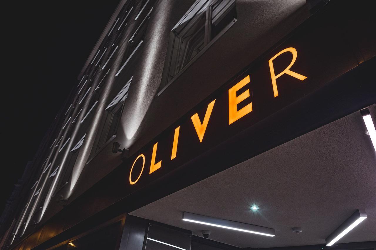 Oliver | Contactless Check-in 3* Vienna