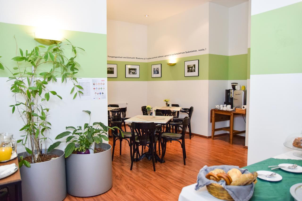 Riedl Hotel