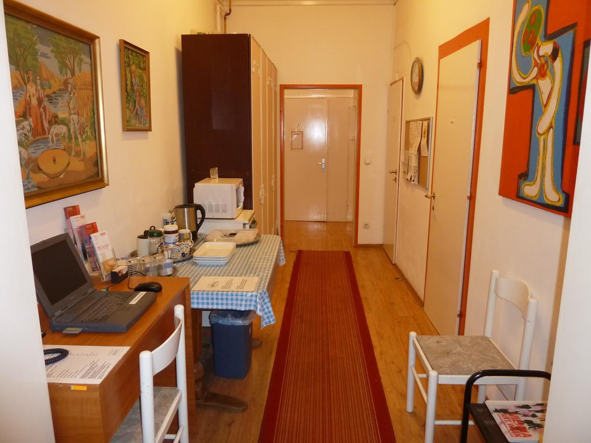 Acomodação com café da manhã  Gross