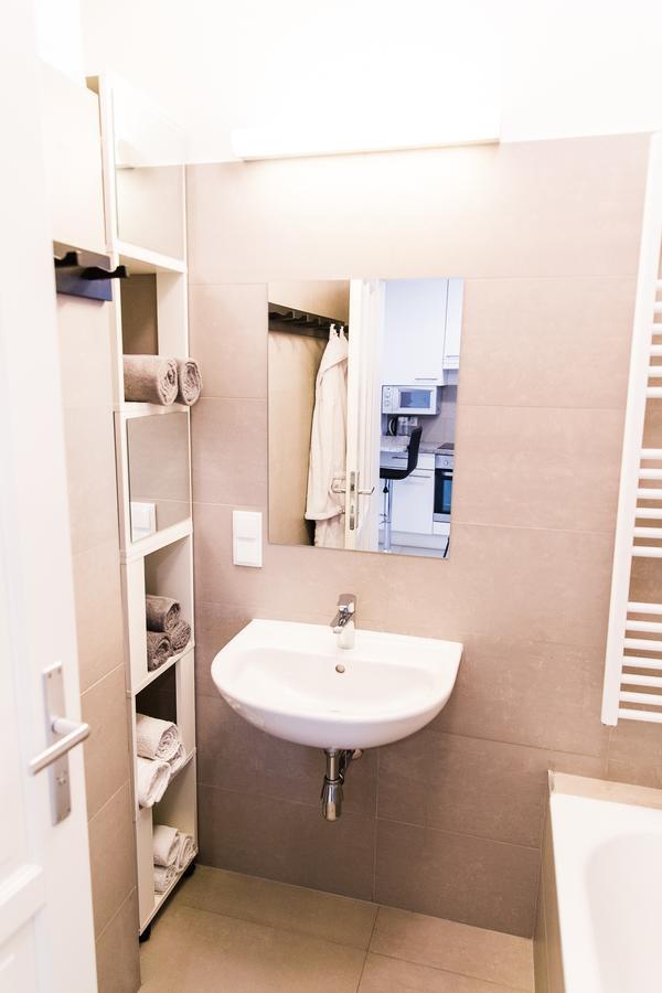 Design Place 1030 * Viena