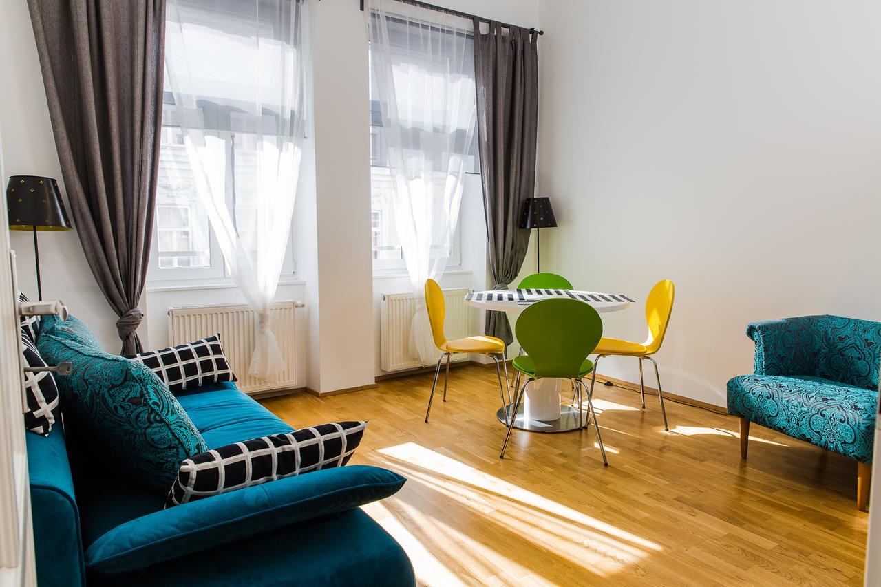 Design Place 1030 Apartamento *