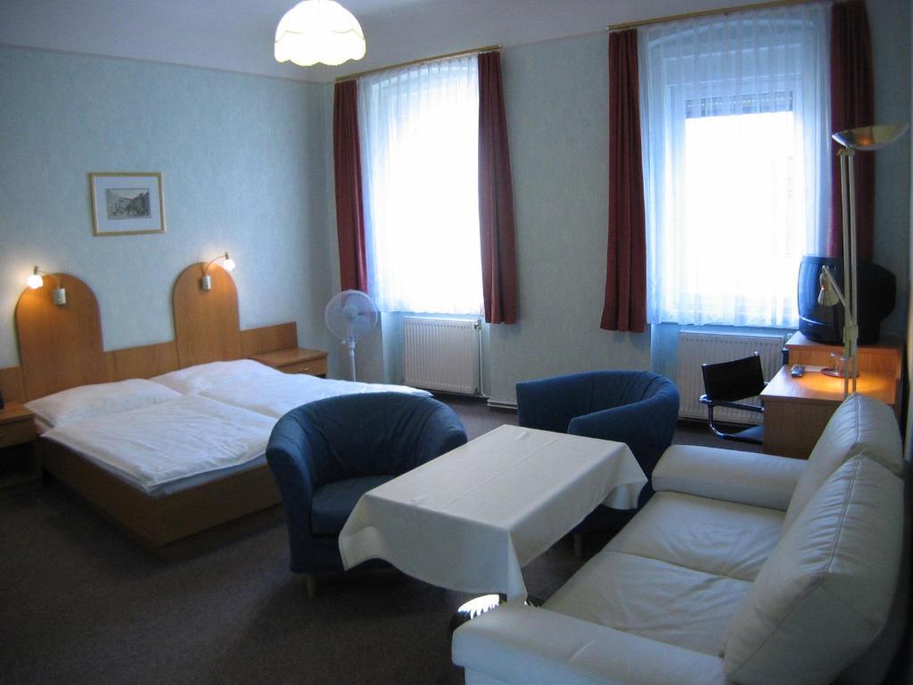 Schonbrunn Hotel Vienna