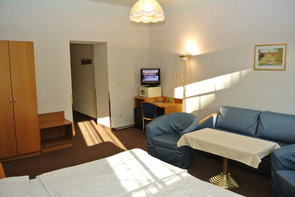 Schonbrunn Hotel 3*