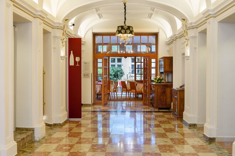 Josefshof Am Rathaus Hotel