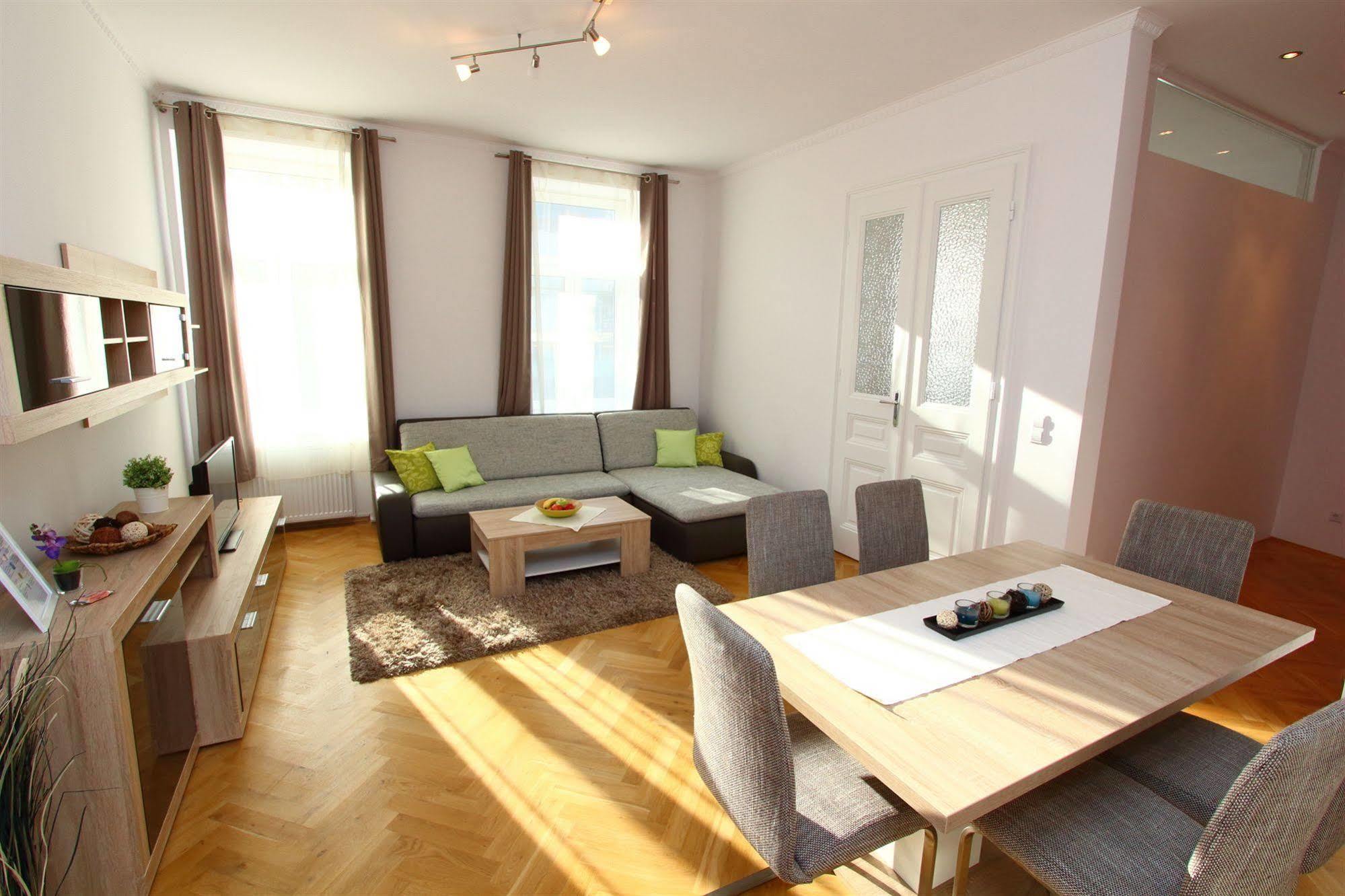 Simmering Apartment *