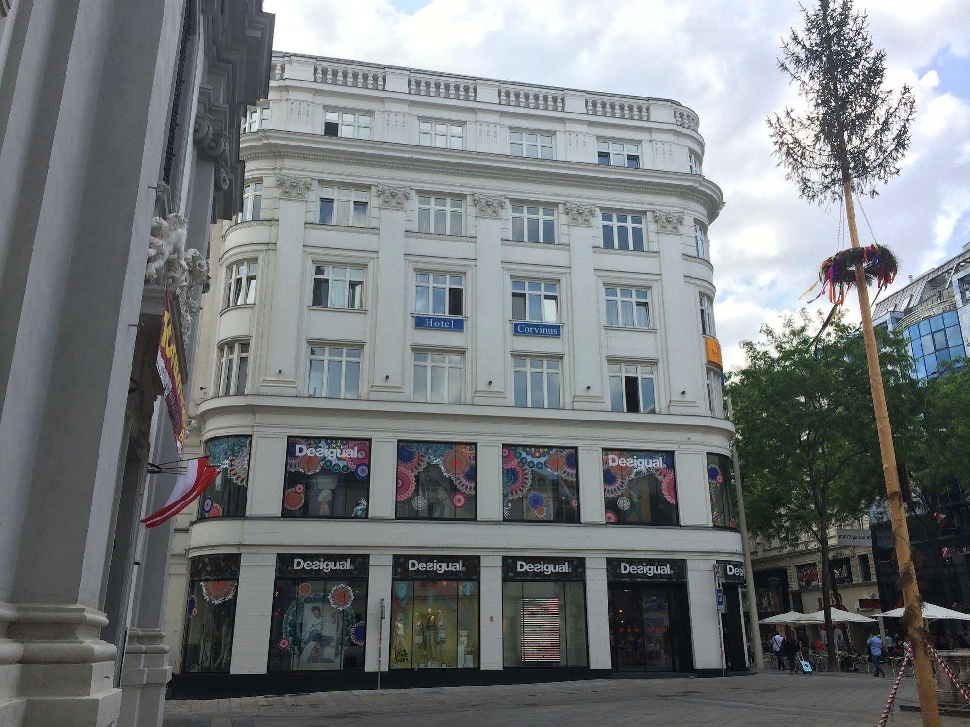 Hotel Corvinus - Newly Renovated