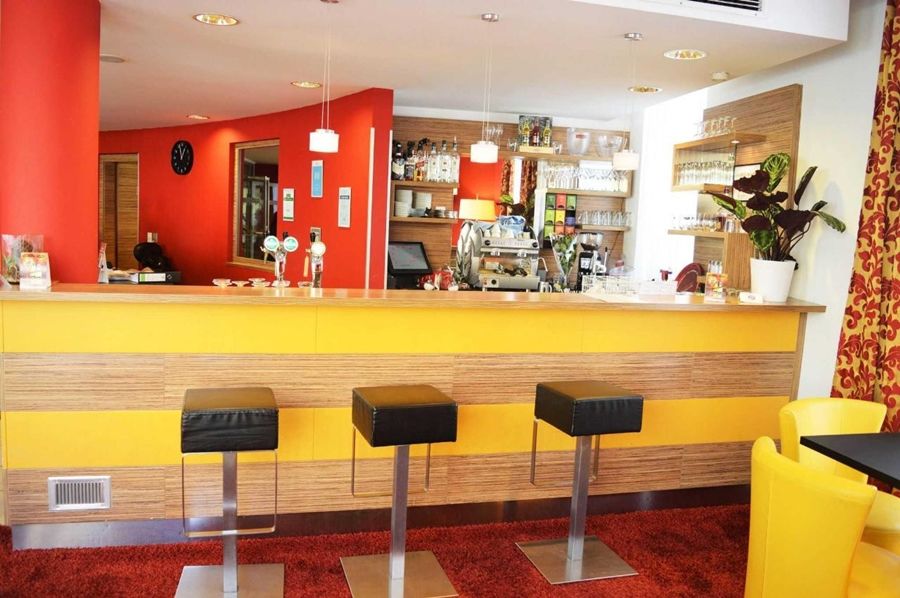 Hotel Senator 4*