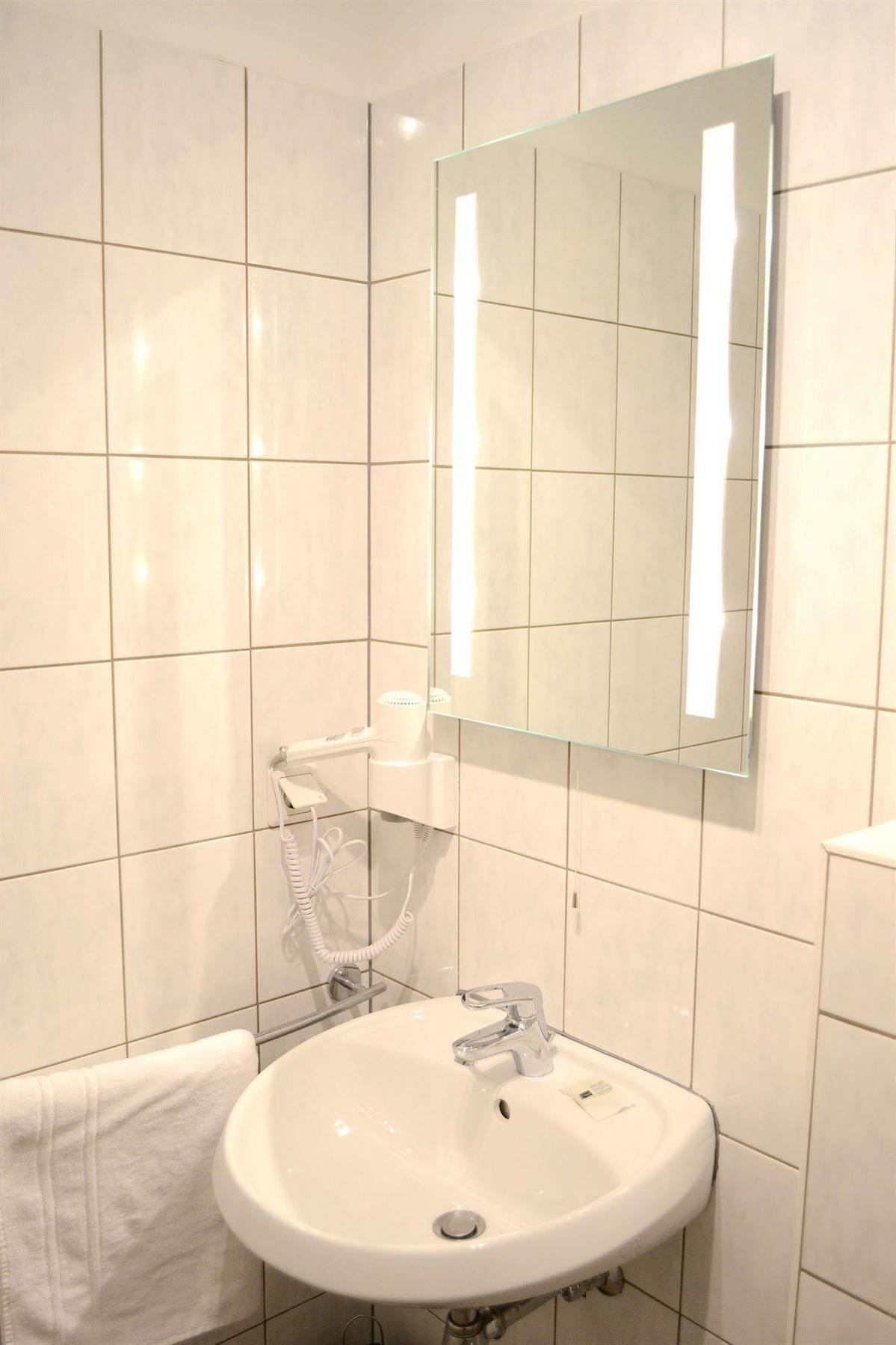 Vienna Inn Apartments Aparthotel
