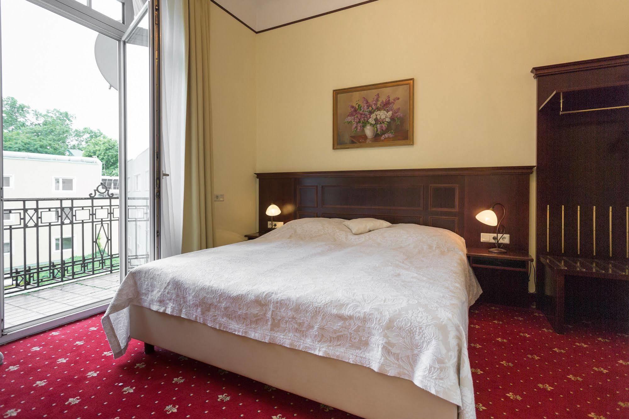 Hotel Viktoria Schoenbrunn Vienna