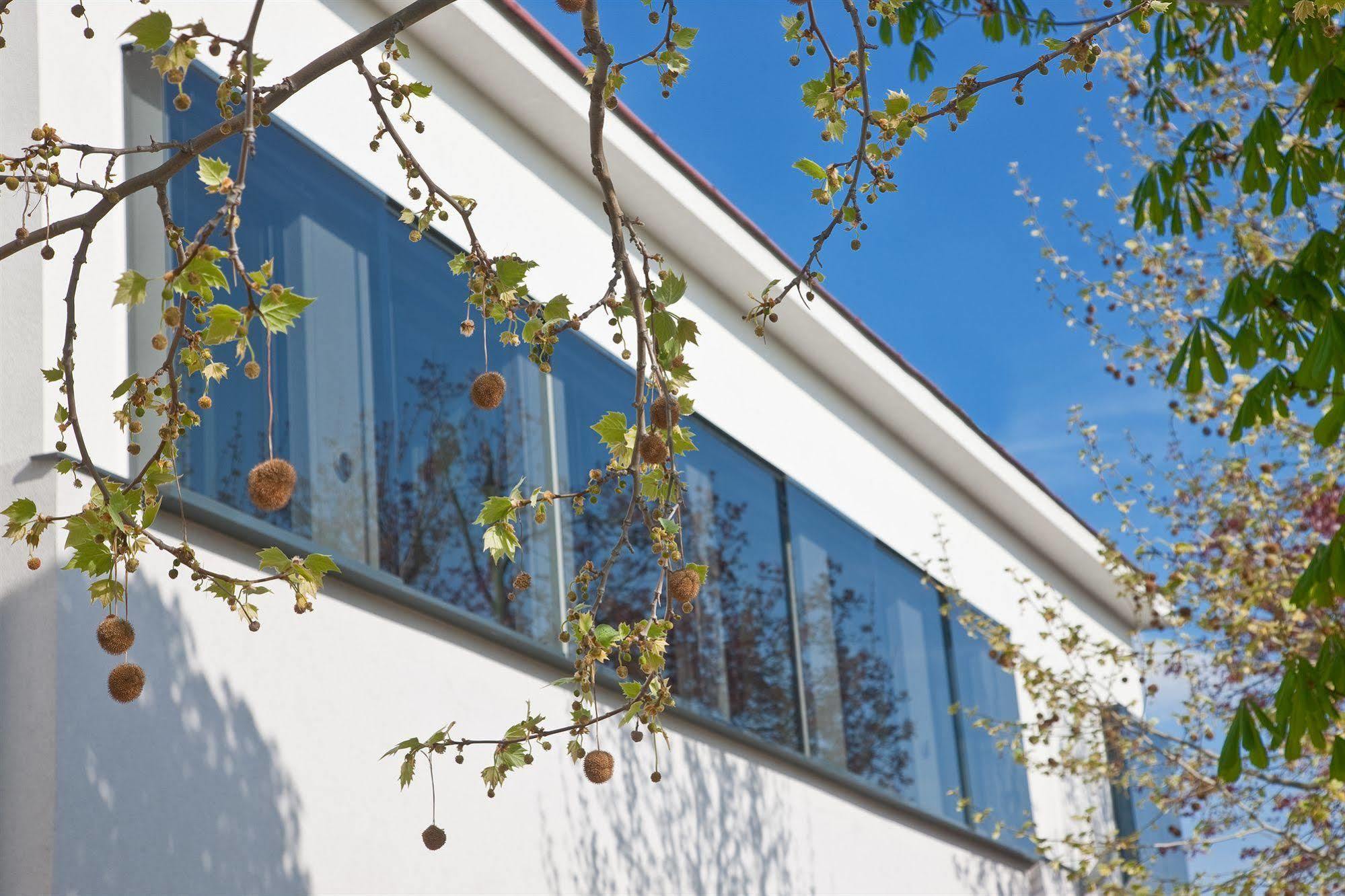 Strandhotel Alte Donau Hotel 4*