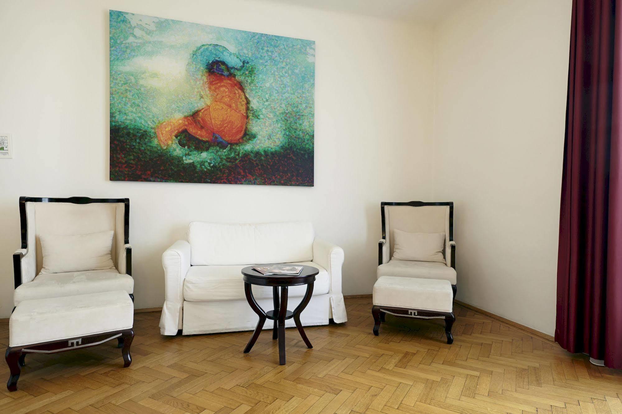 Museum Hotel 3*