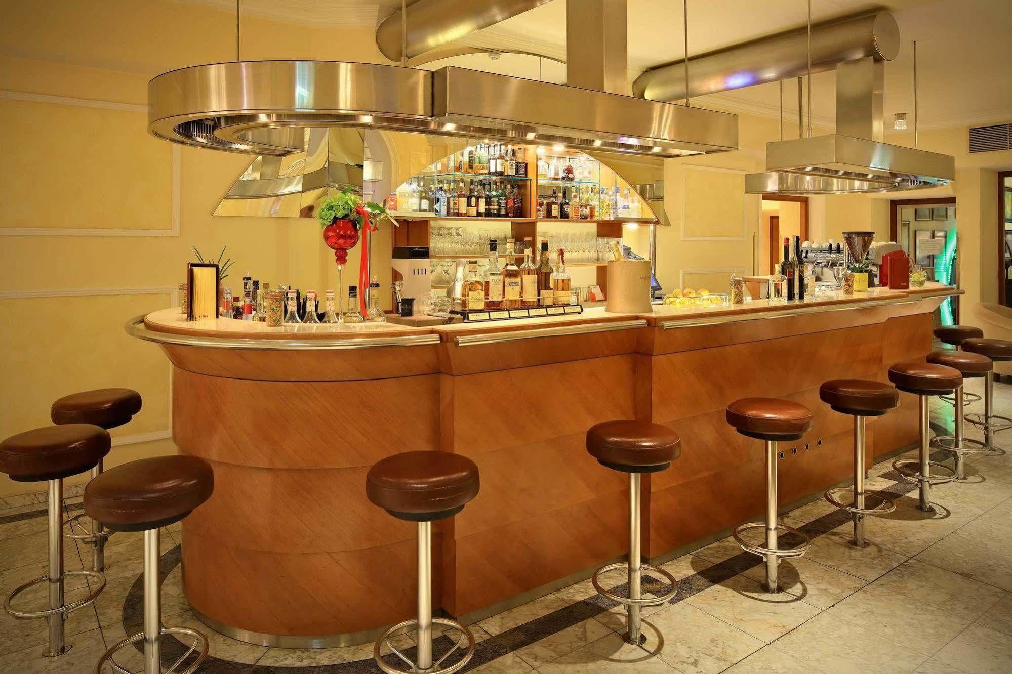 De France Hotel 5*