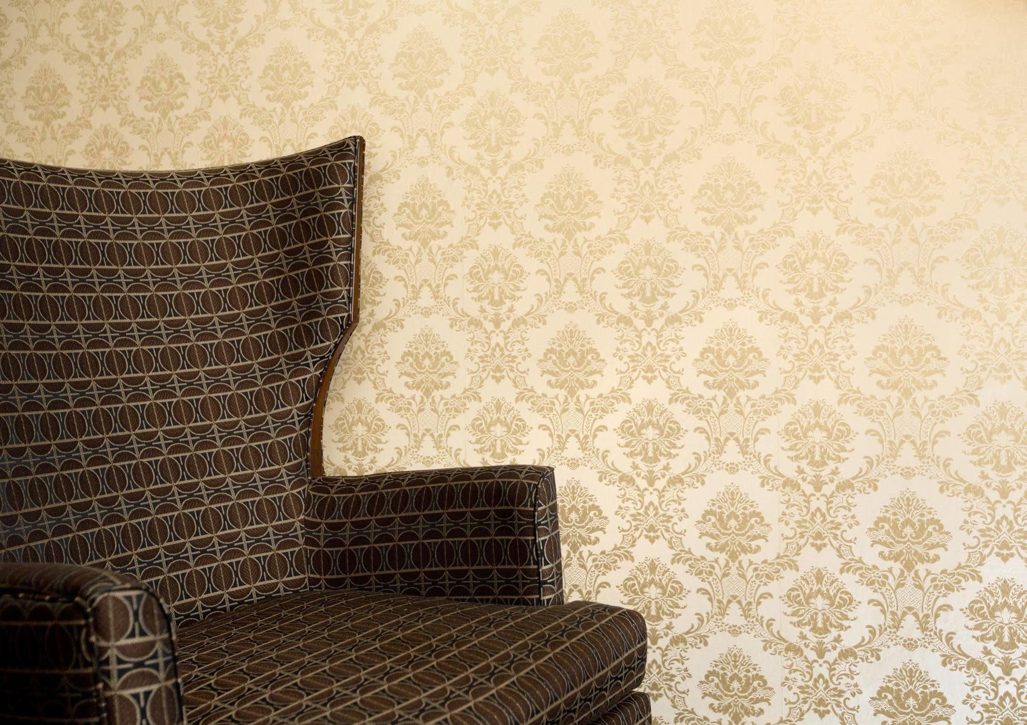 Fuerst Metternich Hotel