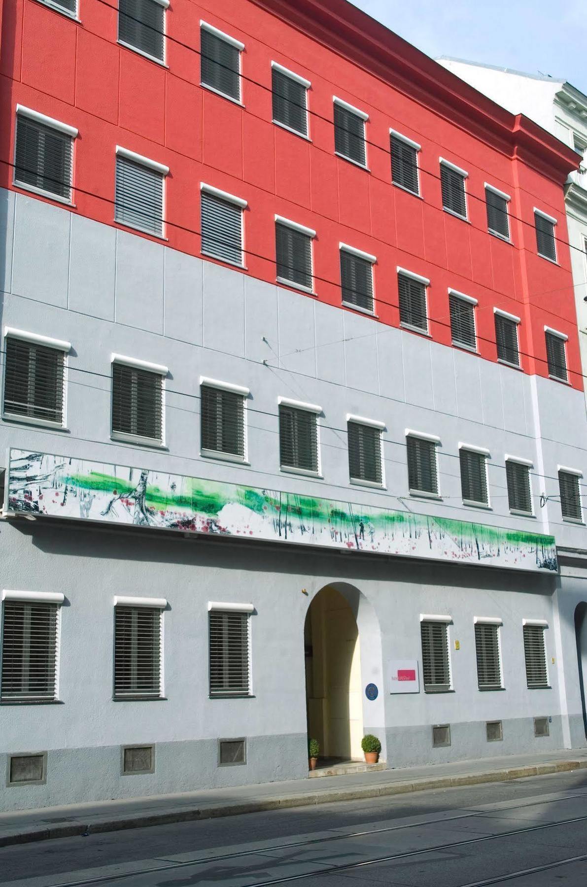 Kunsthof 3* Vienna