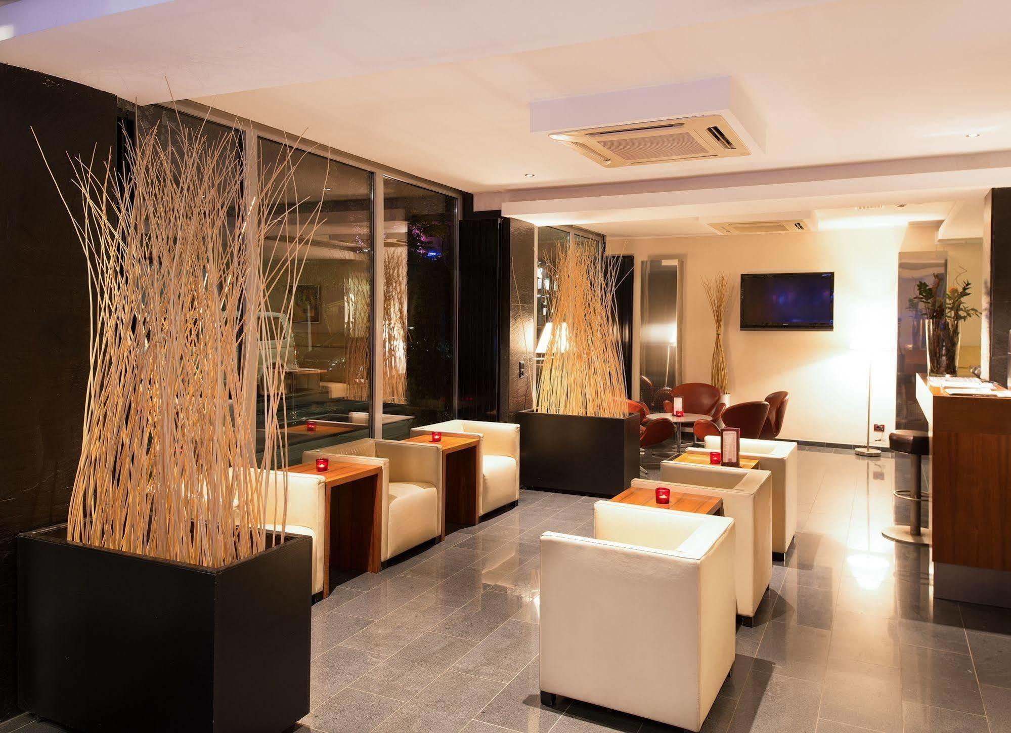 Hotel Pakat