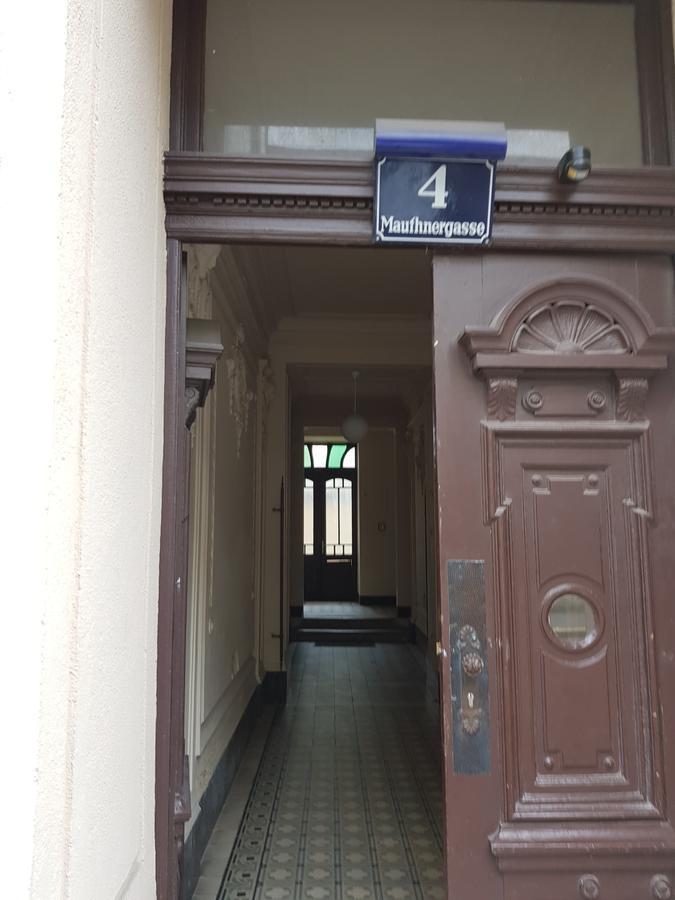 Wohnung * Vienna