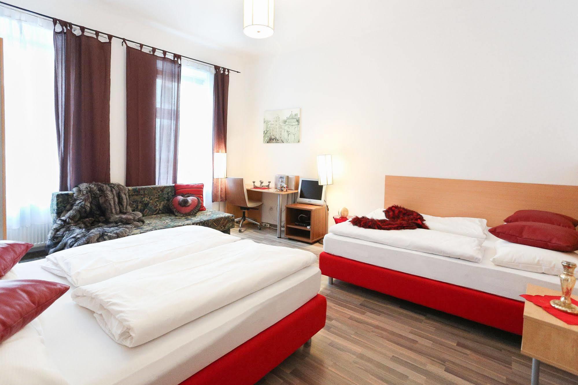 Apartment Margareten Long