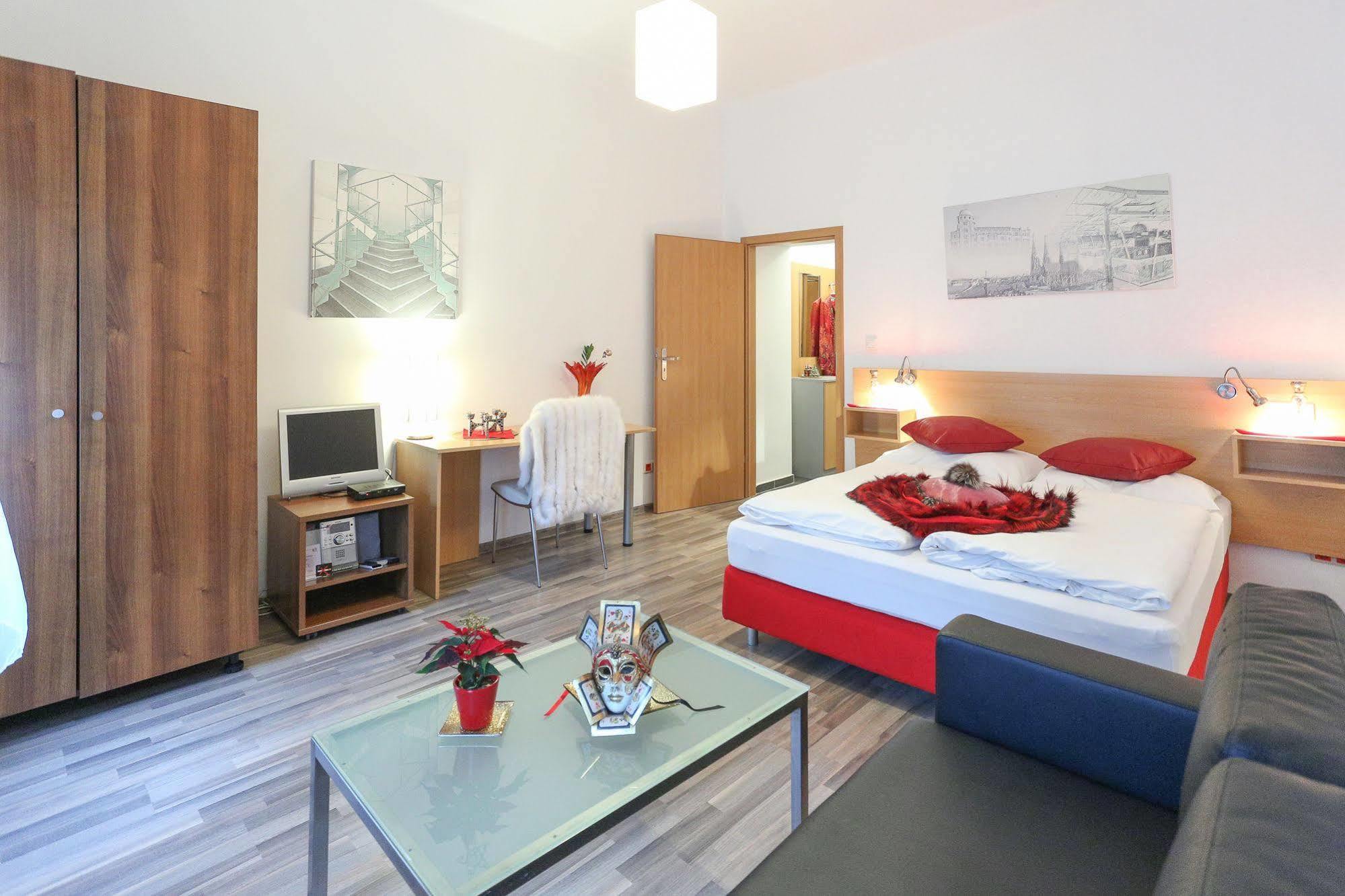 Apartment Margareten Long Vienna
