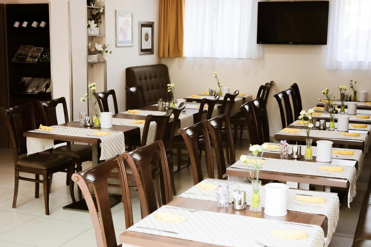 Hotel Primus &