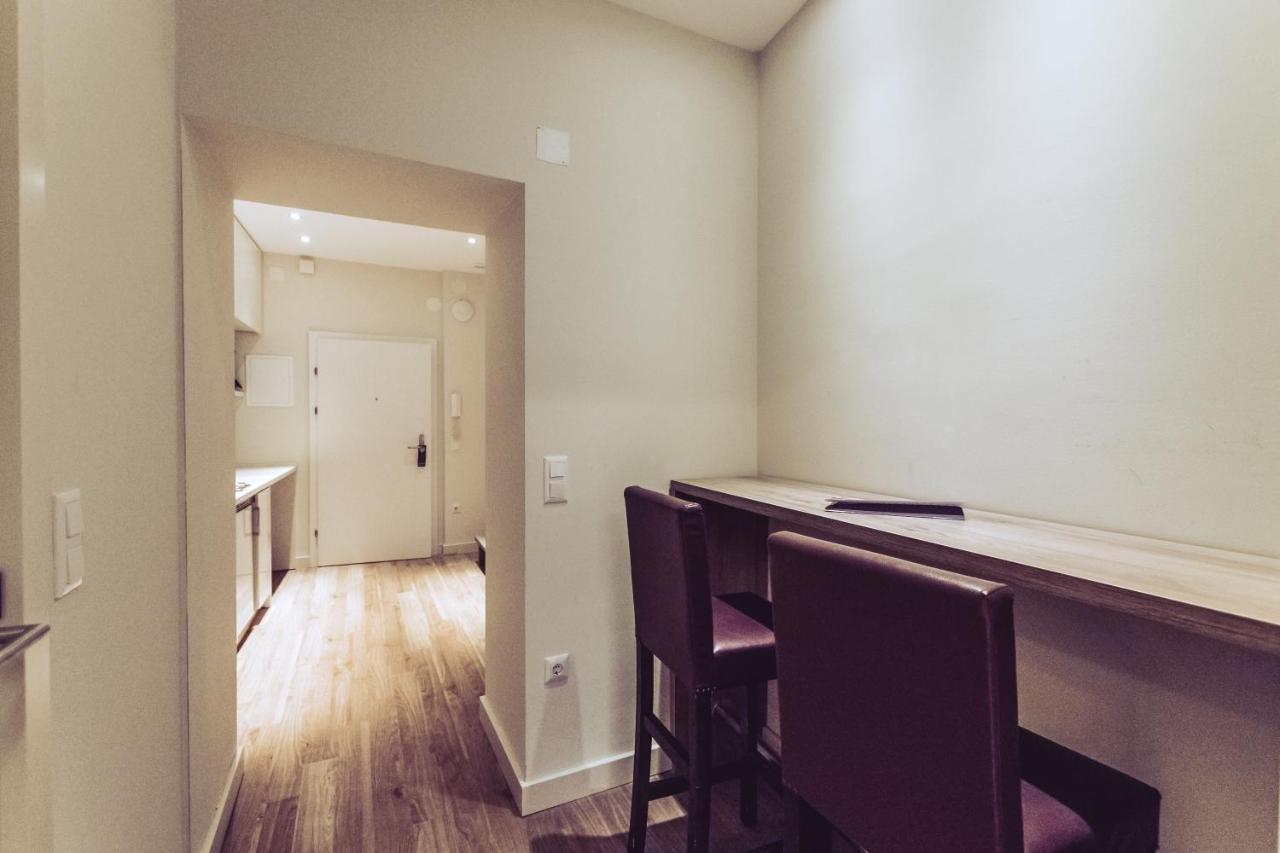 Aurellia Apartment *