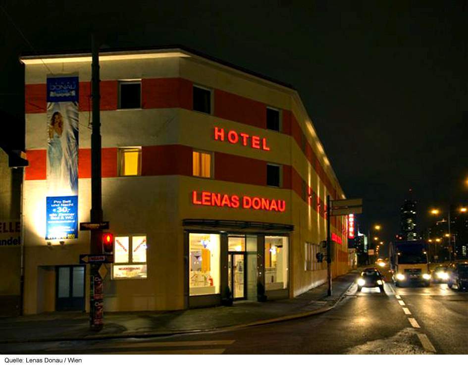 Lenas Donau Hotel