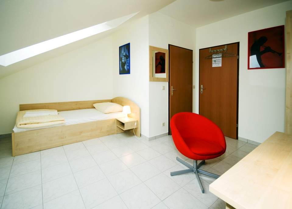 Lenas Donau Hotel